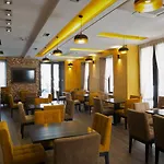 Apeiro Avant-garde Hotel