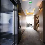 Apeiro Avant-garde 5*