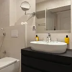 Apeiro Avant-garde Szálloda 5*