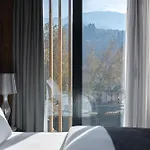 Hotel Apeiro Avant-garde