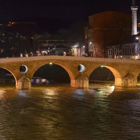 Apeiro Avant-garde 5*