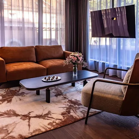 Apeiro Avant-garde Hotel