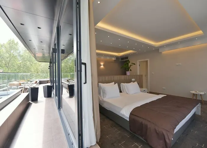 Apeiro Avant-garde Hotel