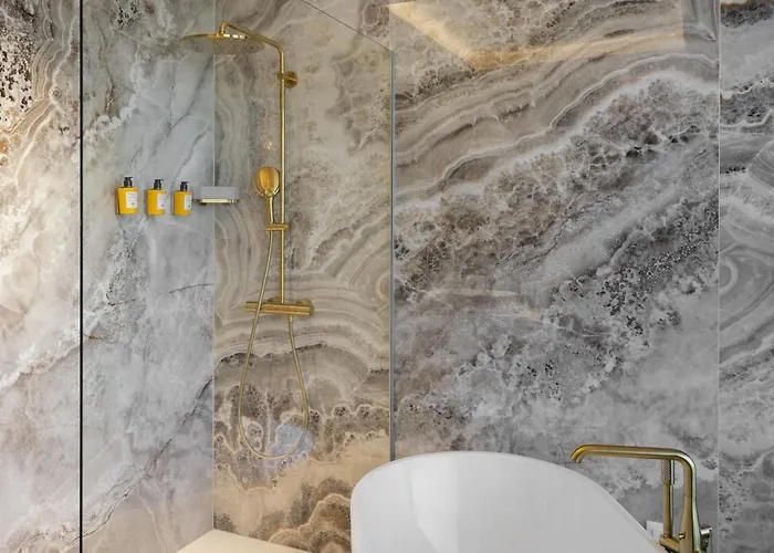 Apeiro Avant-garde Hotel 5*